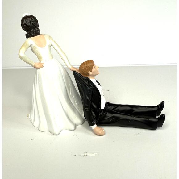 2009 Accoutrements Reluctant Groom Cake Topper Wedding Reception Celebration - Picture 3 of 6